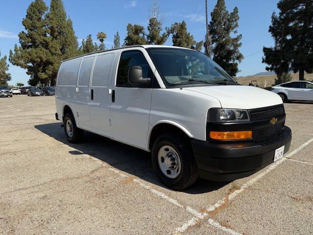 2022 Chevrolet Express 3500