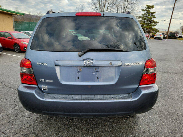 2004 Toyota Highlander