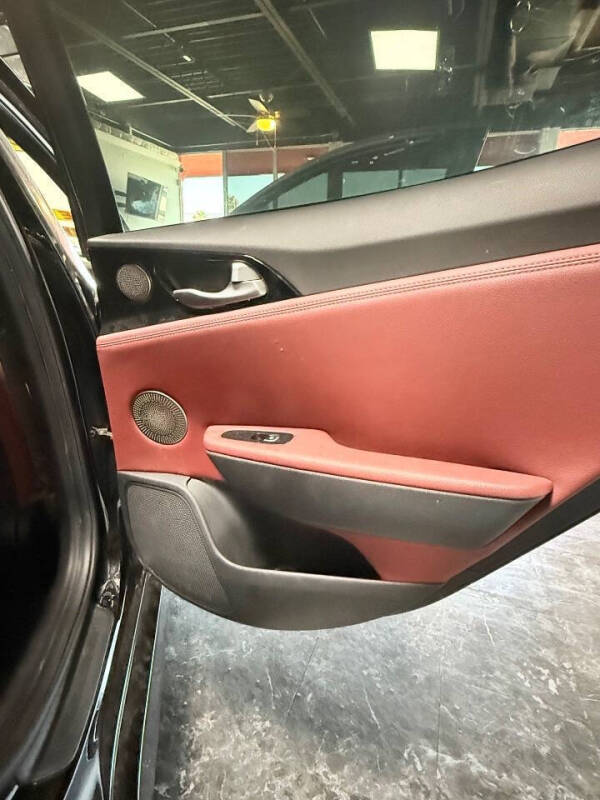 2022 Kia Stinger GT-Line