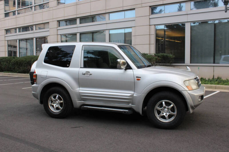 2000 Mitsubishi Pajero