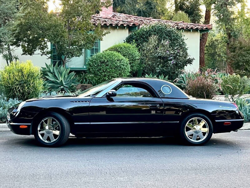 2002 Ford Thunderbird Deluxe