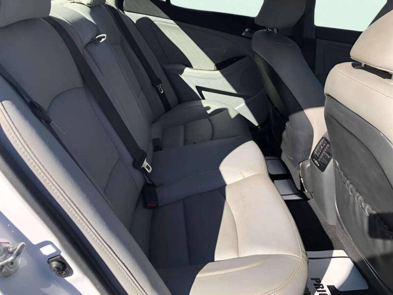 2011 Kia Optima EX Turbo