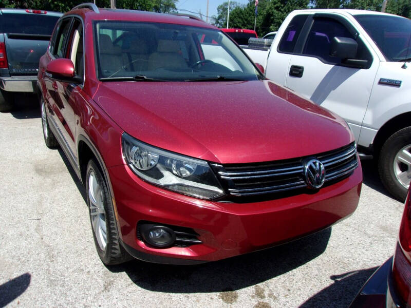 2014 Volkswagen Tiguan SEL photo 2