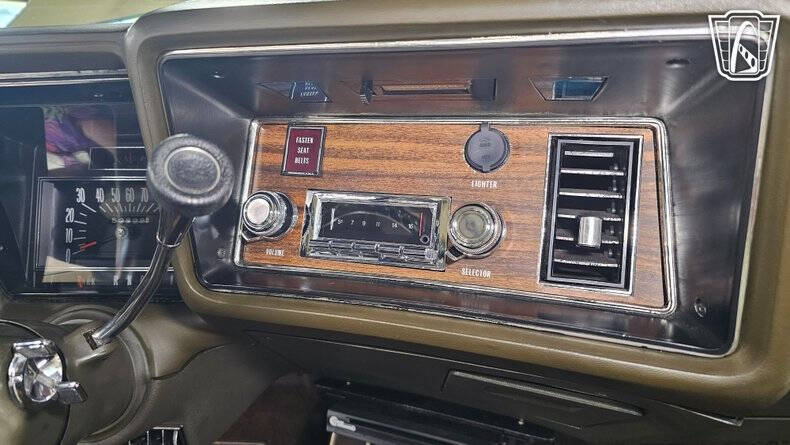 1972 Oldsmobile Ninety-Eight