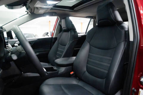 2023 Toyota RAV4 Hybrid XLE Premium