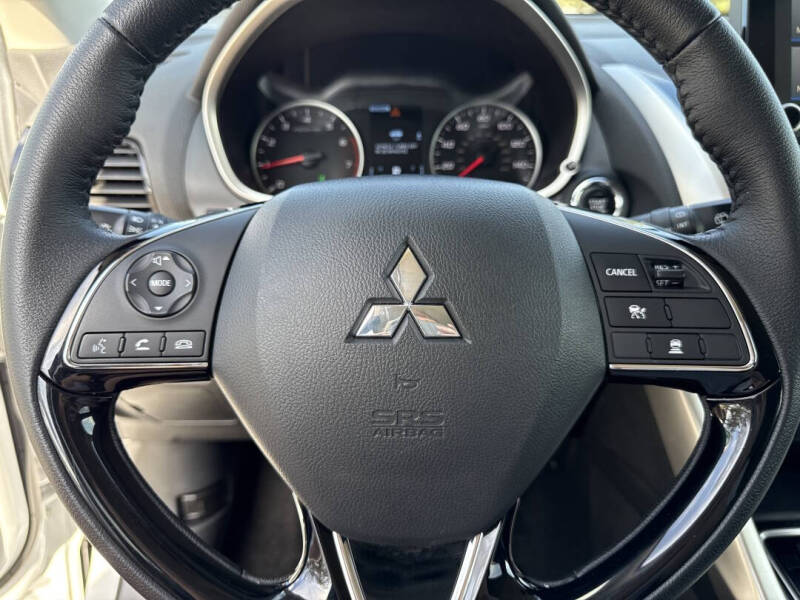 2025 Mitsubishi Eclipse Cross