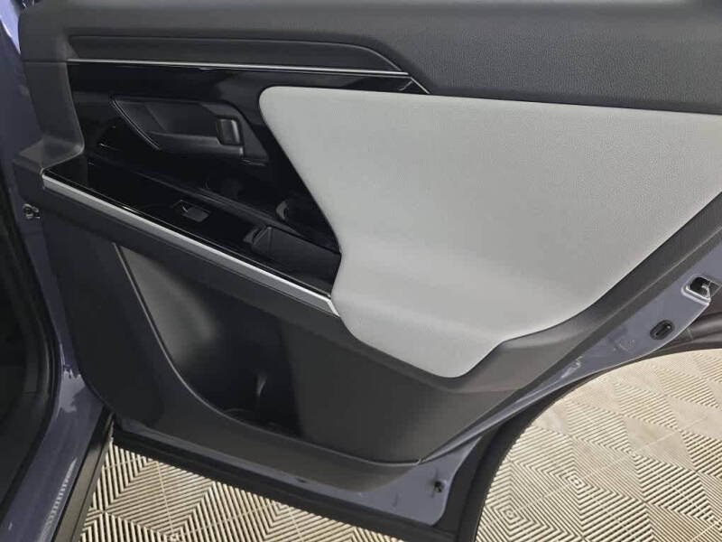 2024 Subaru Solterra Touring