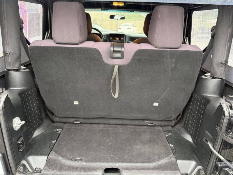 2017 Jeep Wrangler Sport