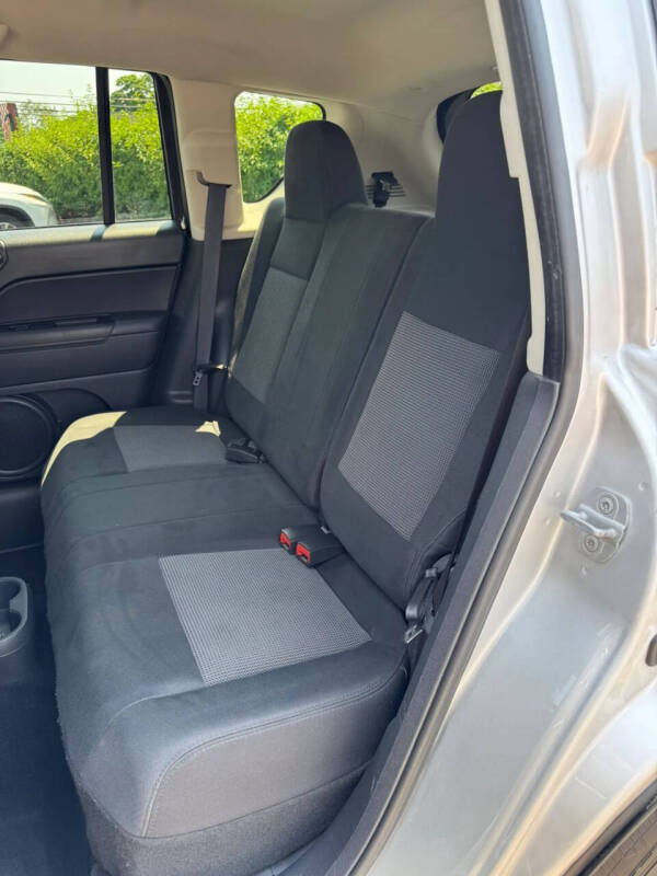 2012 Jeep Compass Latitude
