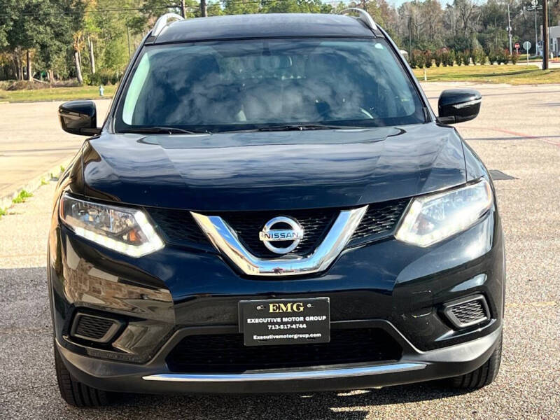 2016 Nissan Rogue SV photo 8