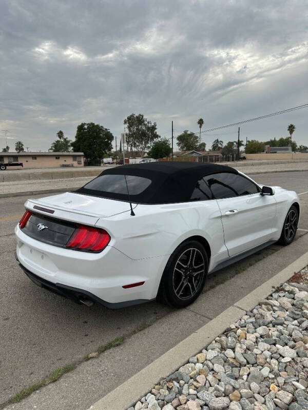 2021 Ford Mustang EcoBoost Premium
