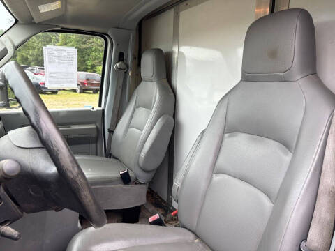 2013 Ford E-Series