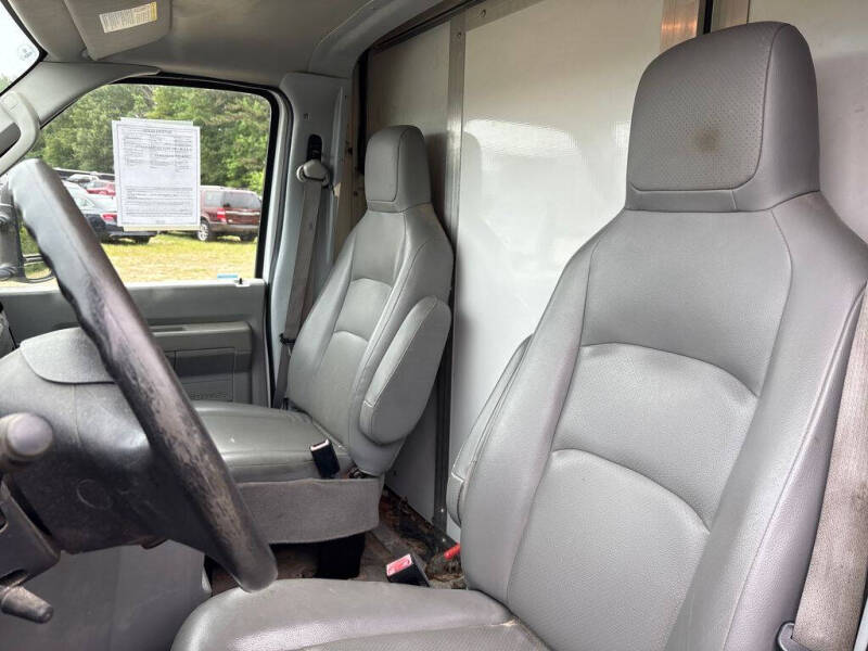 2013 Ford E-Series