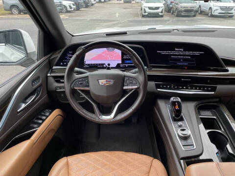 2022 Cadillac Escalade ESV Premium Luxury