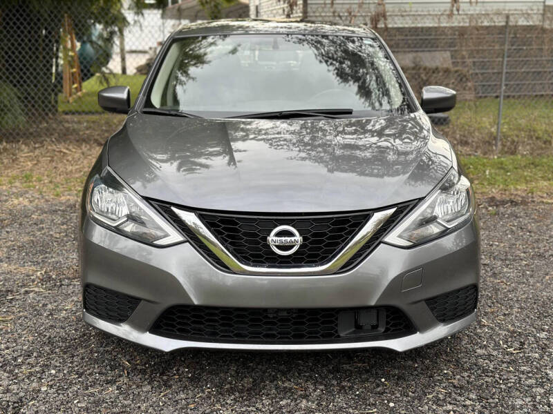 2019 Nissan Sentra SV photo 3