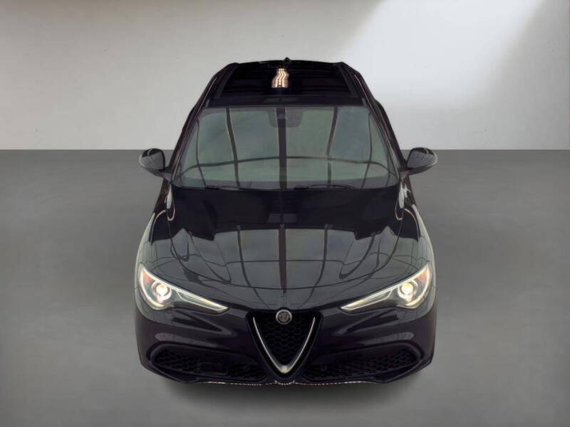 2022 Alfa Romeo Stelvio