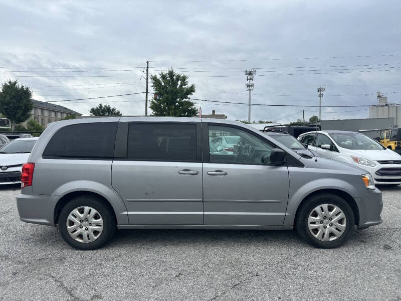 2017 Dodge Grand Caravan SE