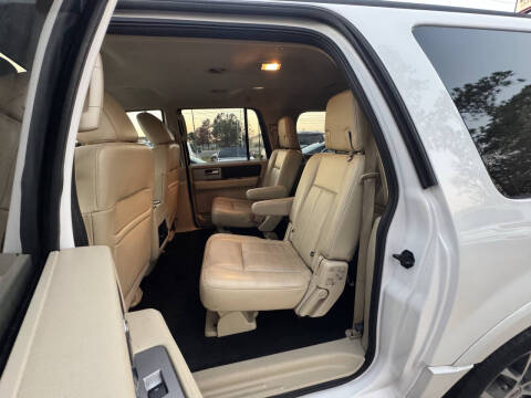 2017 Ford Expedition EL XLT