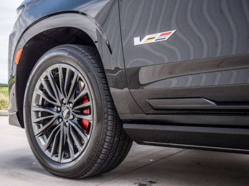 2023 Cadillac Escalade-V