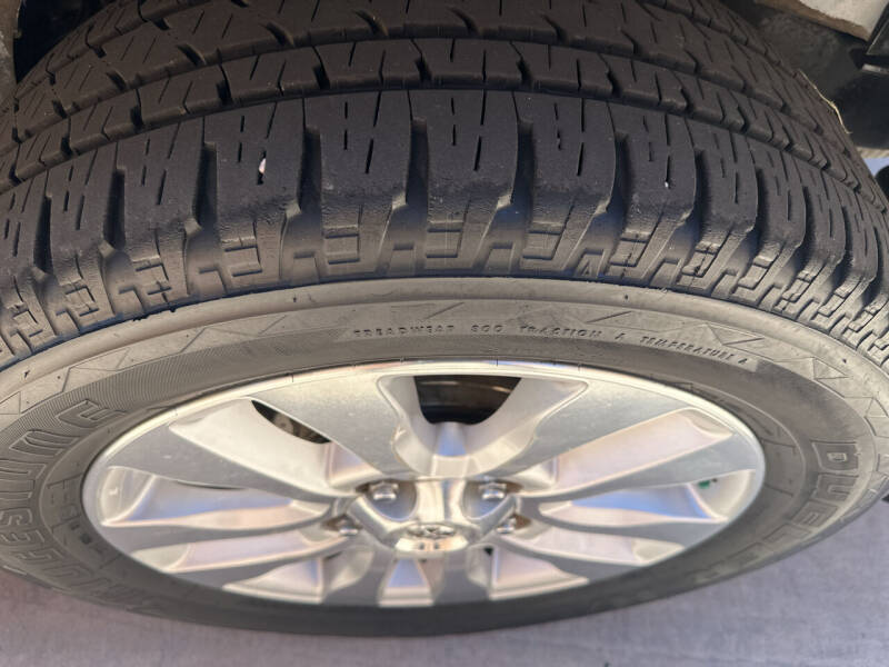 2010 Toyota Sequoia Platinum