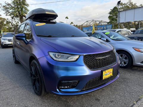 2021 Chrysler Pacifica Touring