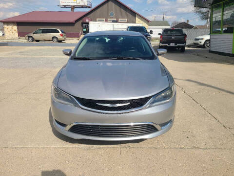 2017 Chrysler 200 Limited