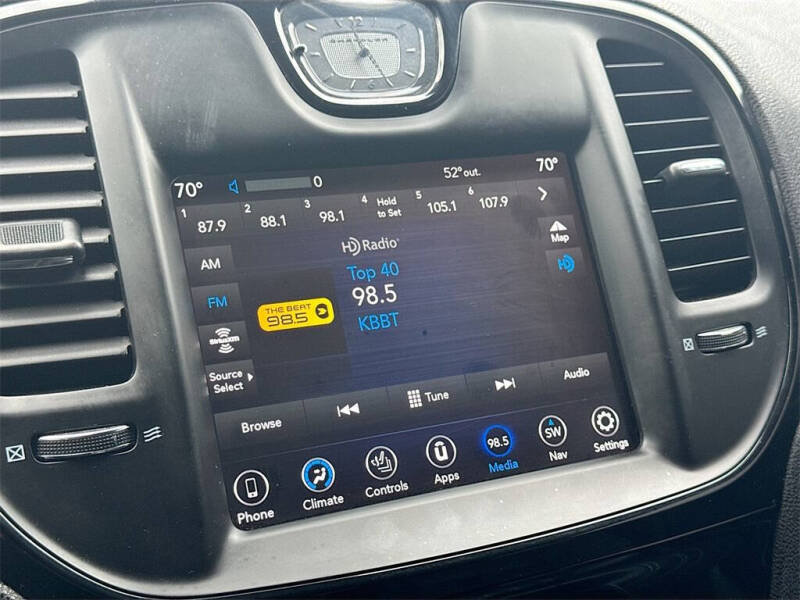 2021 Chrysler 300 S V6