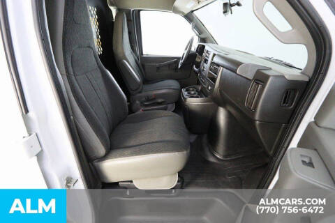 2022 GMC Savana 2500