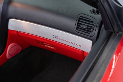 2003 Ford Thunderbird