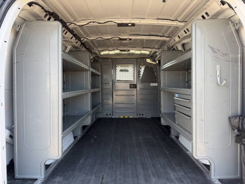 2021 Chevrolet Express 2500