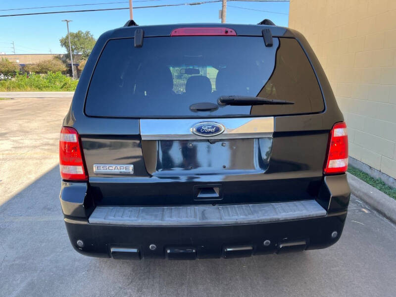 2011 Ford Escape Limited