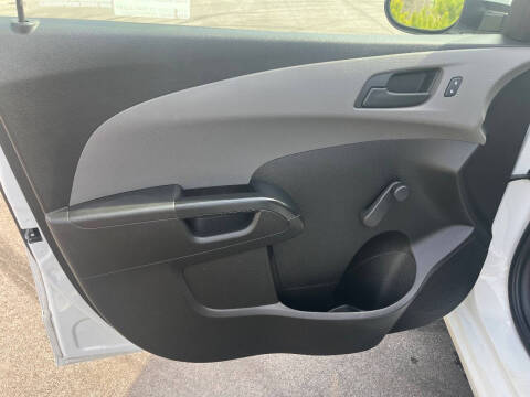 2017 Chevrolet Sonic LT Auto Fleet