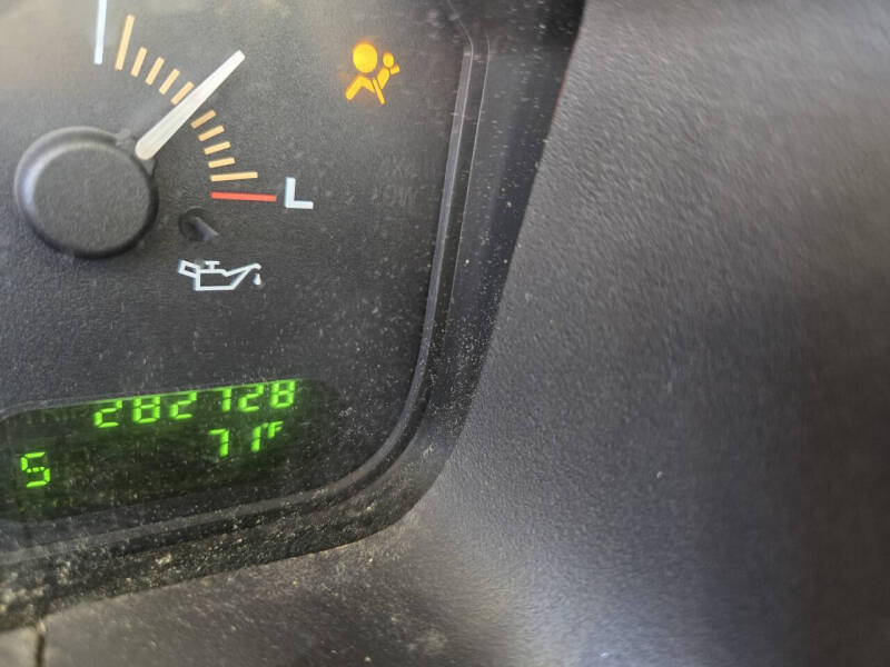 2003 Ford Expedition XLT