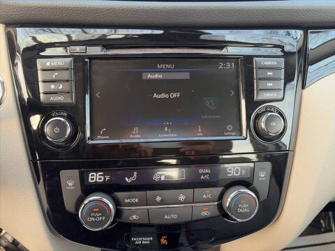 2022 Nissan Rogue Sport SV