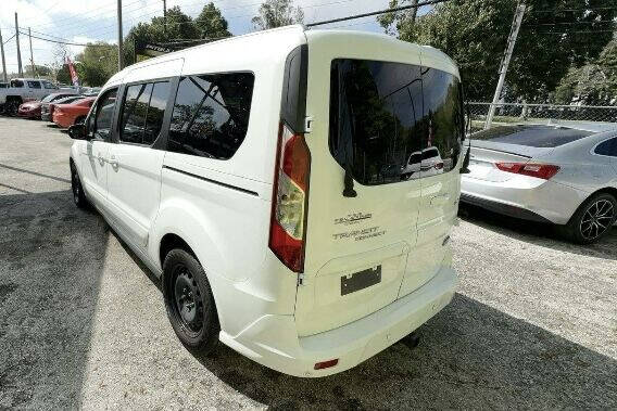 Used 2017 Ford Transit Connect XLT with VIN NM0GS9F77H1319304 for sale in Saint Petersburg, FL