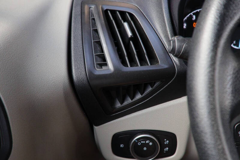 2022 Ford Transit Connect XLT