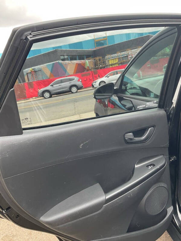 2020 Hyundai Kona SEL
