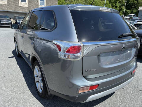 2015 Mitsubishi Outlander SE