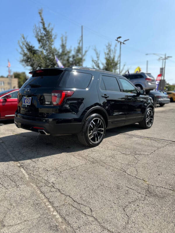 2016 Ford Explorer Sport