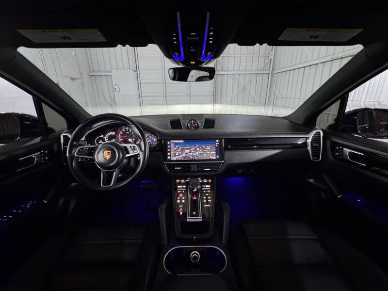 2022 Porsche Cayenne S
