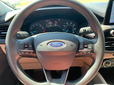 2022 Ford Escape SE