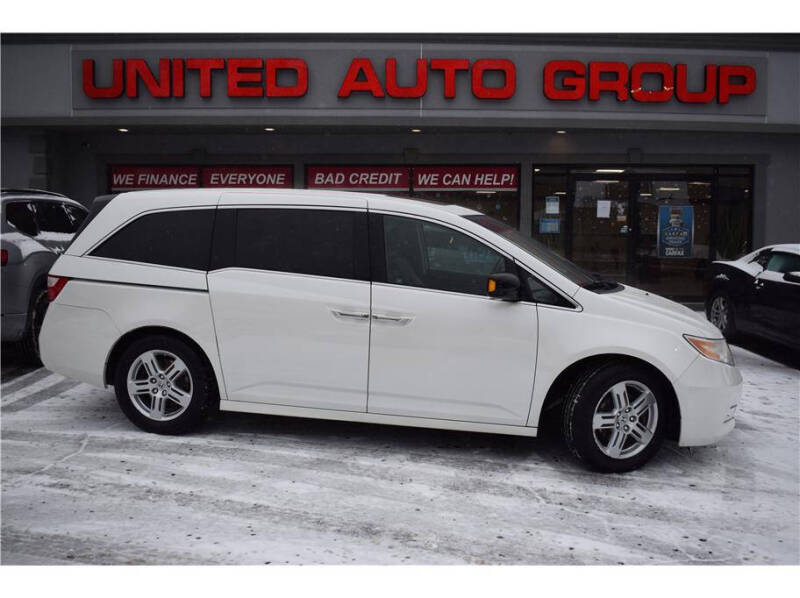 2012 Honda Odyssey for sale at United Auto Group in Putnam CT