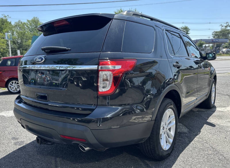 2015 Ford Explorer