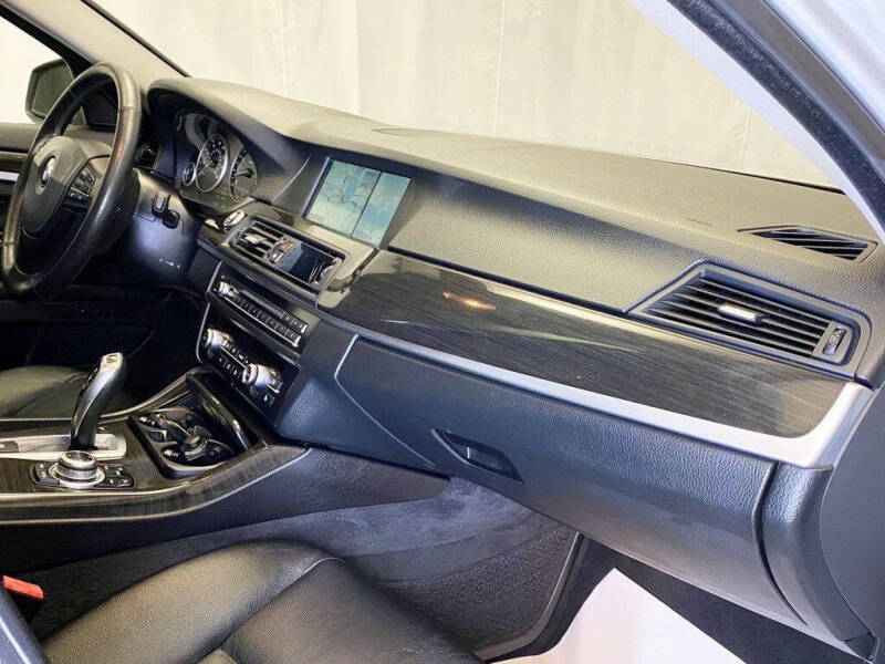 2011 BMW 5 Series 535i xDrive