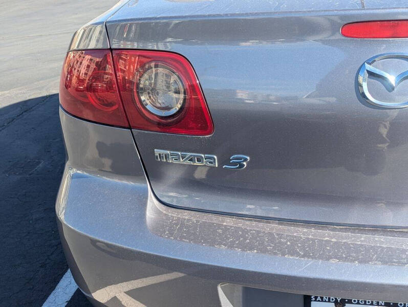 2006 Mazda MAZDA3 i Touring