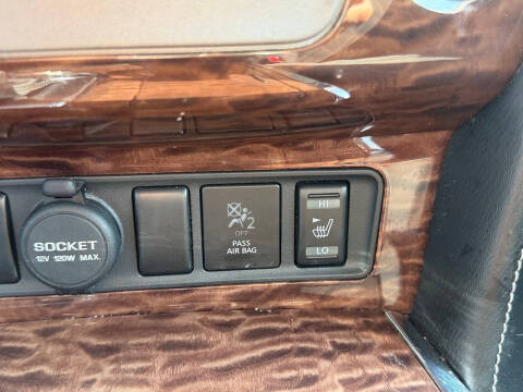 2017 Nissan Armada SV