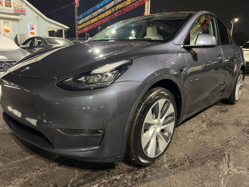 2023 Tesla Model Y Long Range