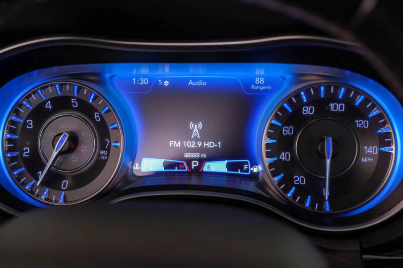 2021 Chrysler 300 S V6