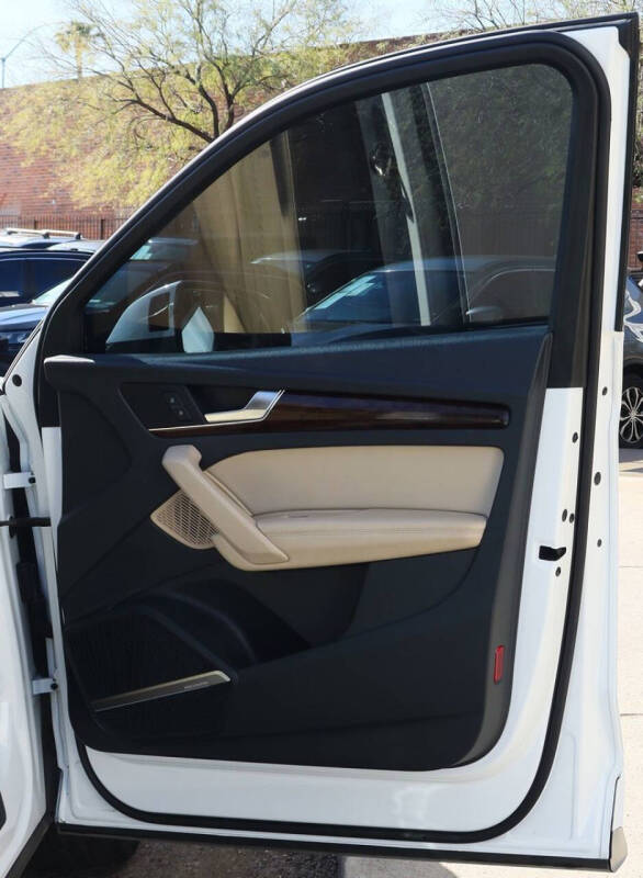 2019 Audi Q5 quattro Premium Plus 45 TFSI