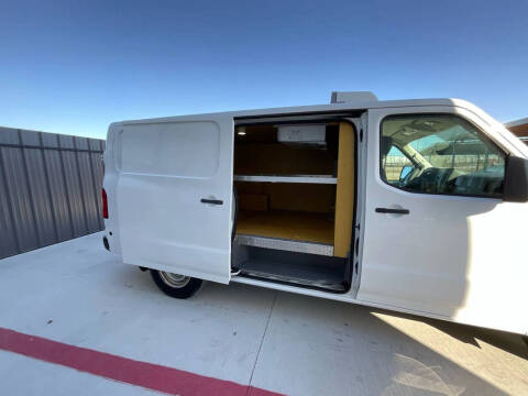 2016 Nissan NV